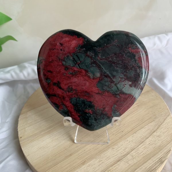 Big Peach Blossom Jade Heart Carving