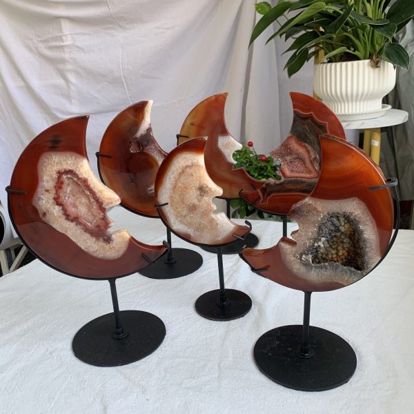 carnelian moon on stand 150 (1)