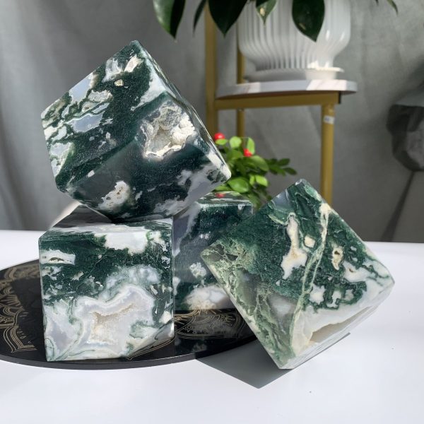 Moss Agate Magic Cube Crystal Cube Carving