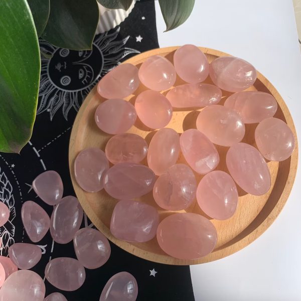 Small Rose Quartz Palm Stone Crystal Plam Stones