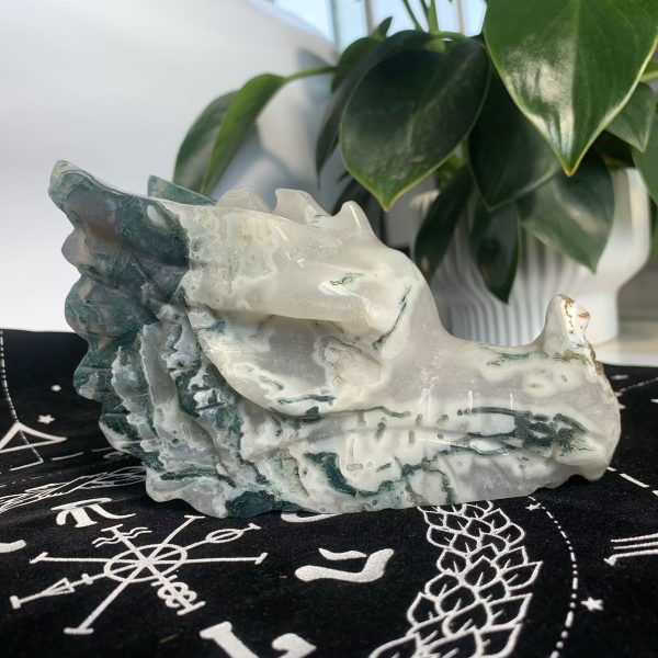 Moss Agate Dragon Head Carving (1)