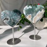 Big Moss Agate Heart On Stand Free Stand Crystal Heart Wholesale